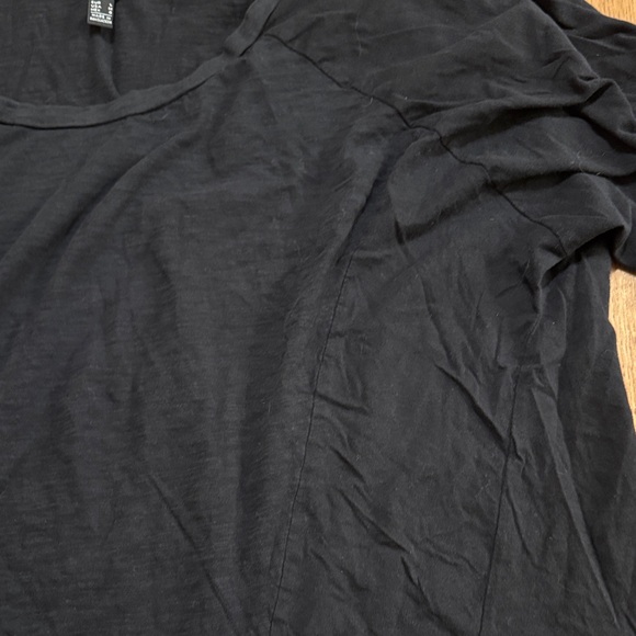 Mango - Picture 3 of 6